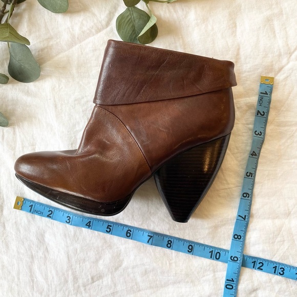 Brown genuine leather ankle platform boots. MAX STUDIO UMBERTO/ COGNAC - Picture 2 of 16